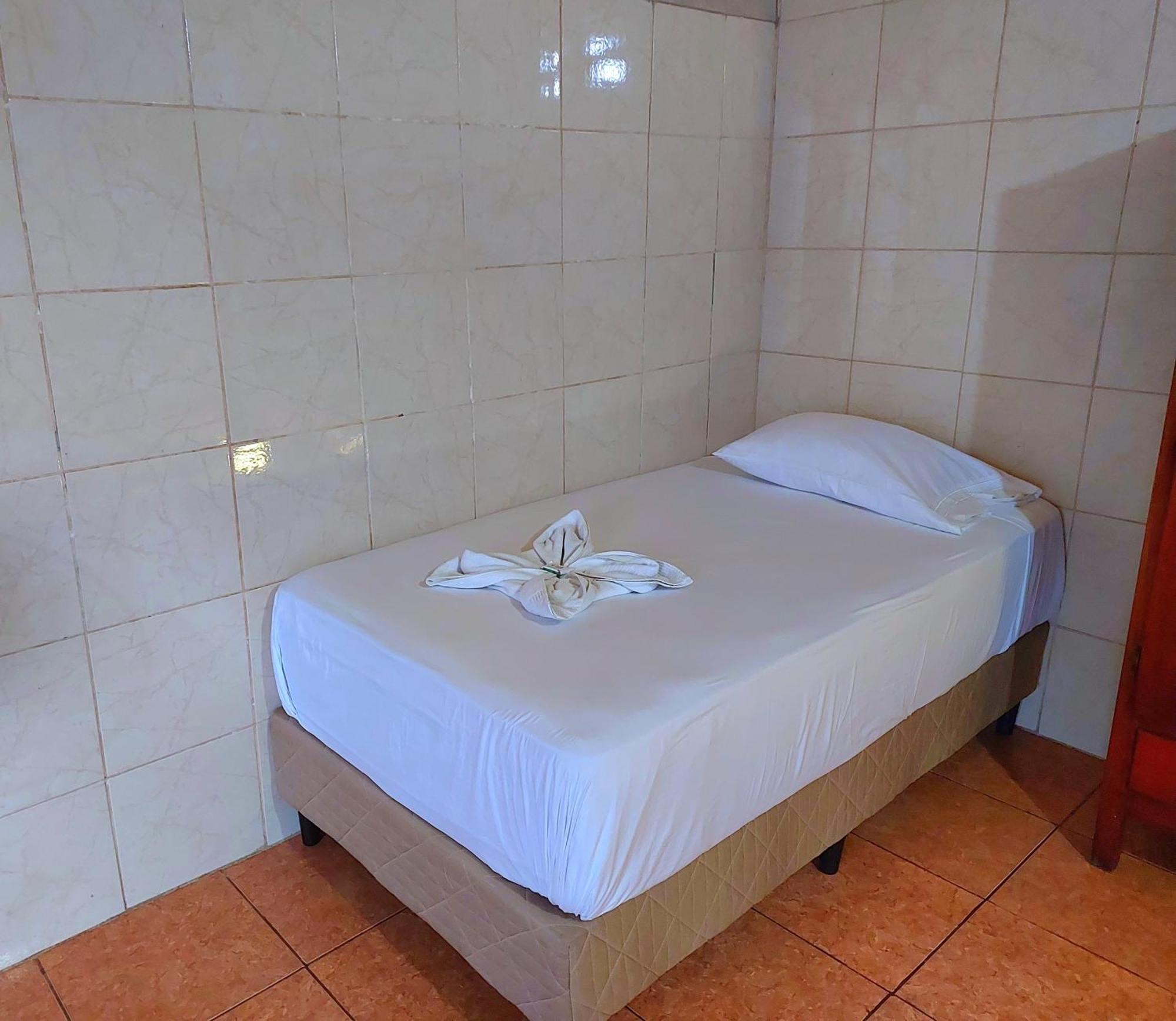 Hostel Del Pacifico Puntarenas Kültér fotó